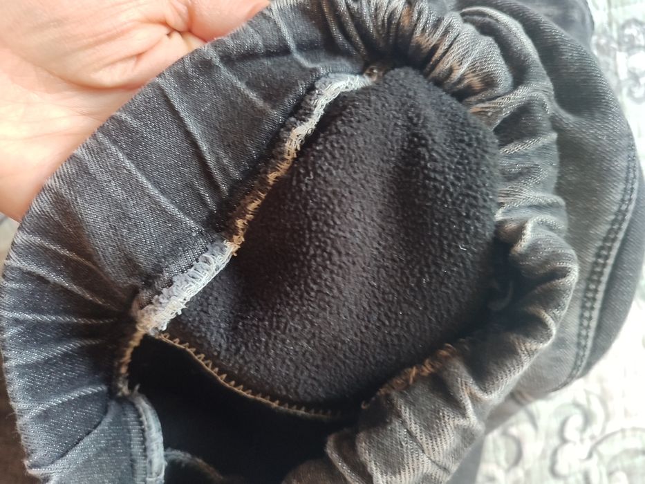 Джинсы на 4-6 лет