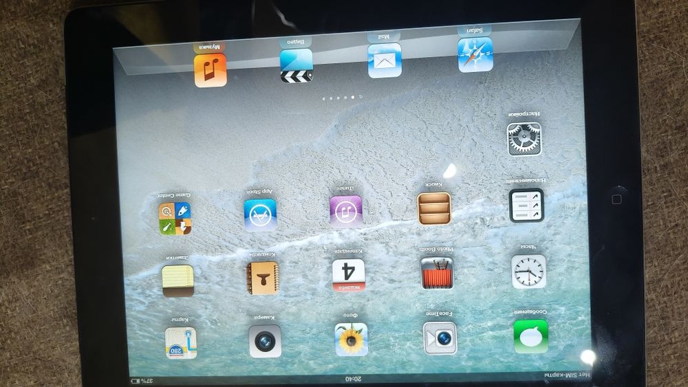 Ipad 3 64GB прошитый продам или обменяю