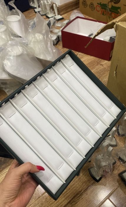 Подставки для ювелирных изделий