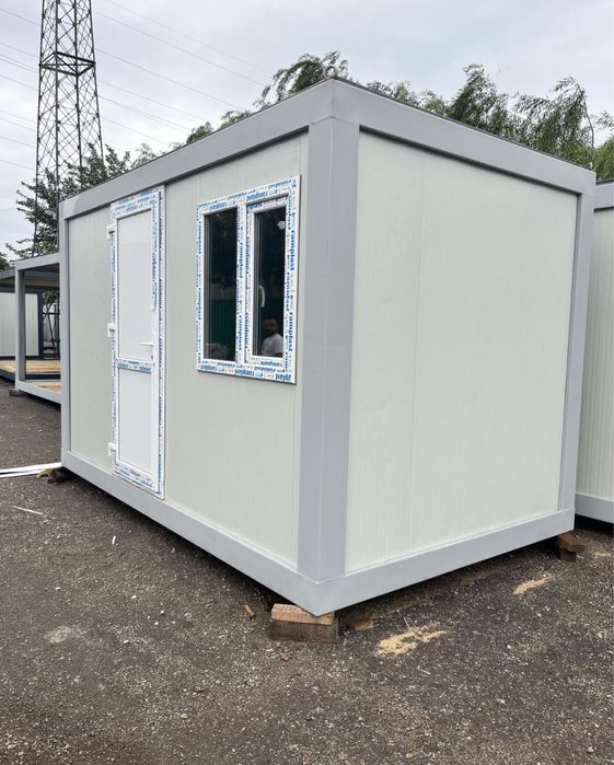 Vand containere modulare la pret avantajos