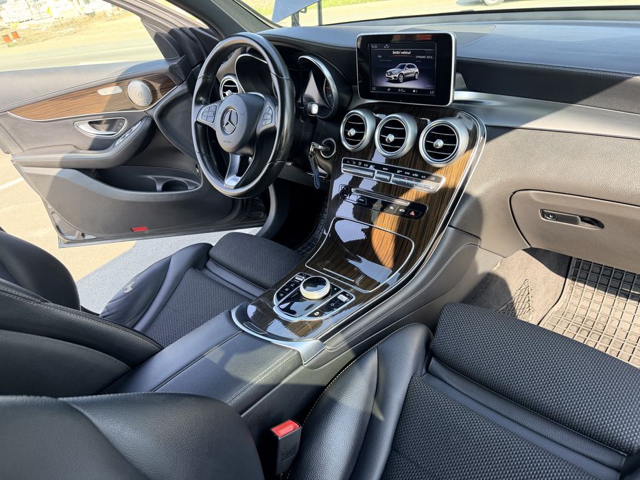 4MATIC, an fabricație 2018, motor diesel 2.1, cutie automată 9G-Tronic