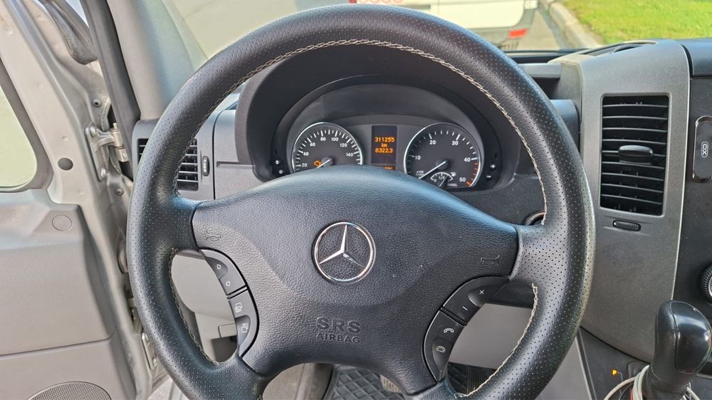 Mercedes sprinter 519 2009 automat