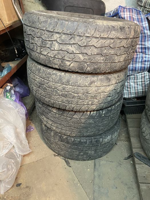 Продам болоны на 275/65 r17