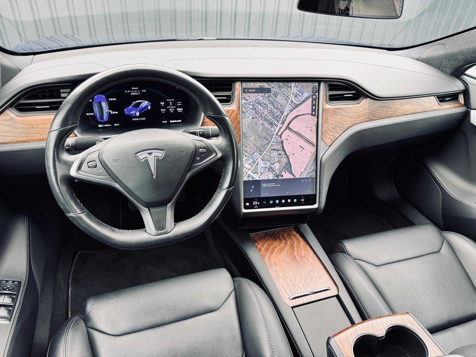 Tesla S 100 D 2019