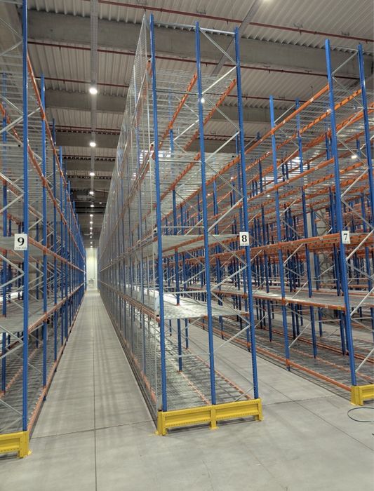 Rafturi metalice profesionale