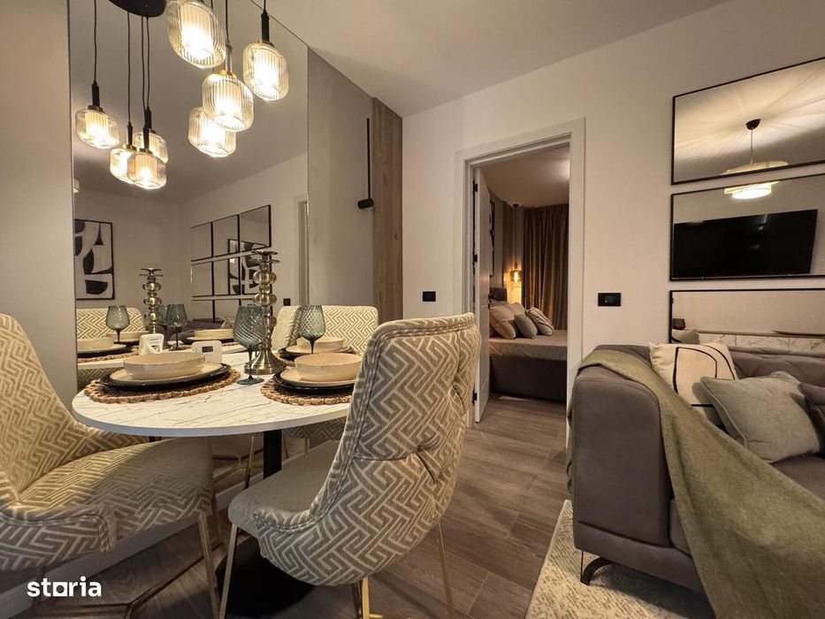 Calea București, etaj 2/10, preț 500 euro