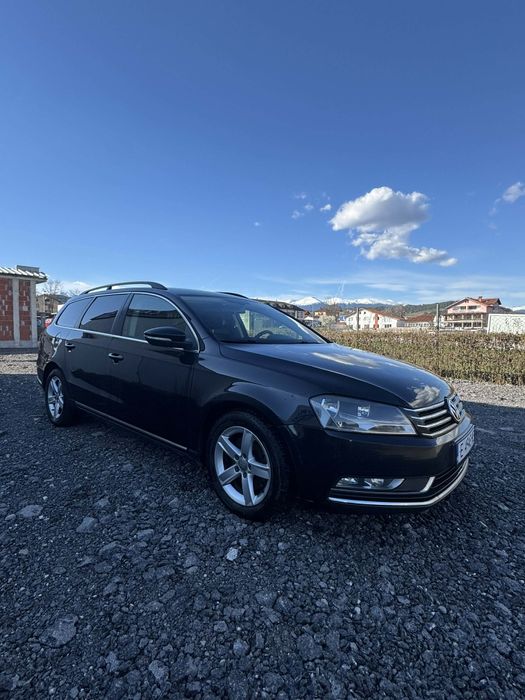 Volkswagen    Passat