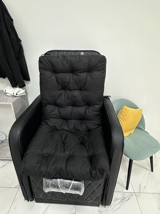 Продам педикюрное кресло