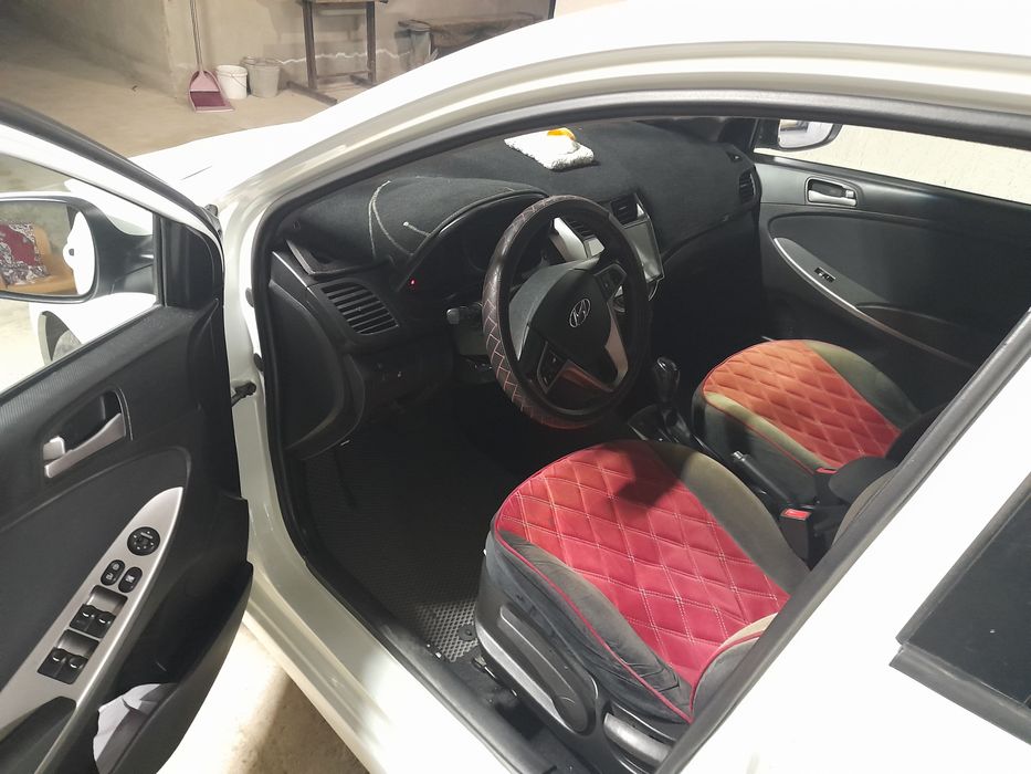 Продам авто 2015 года автомат