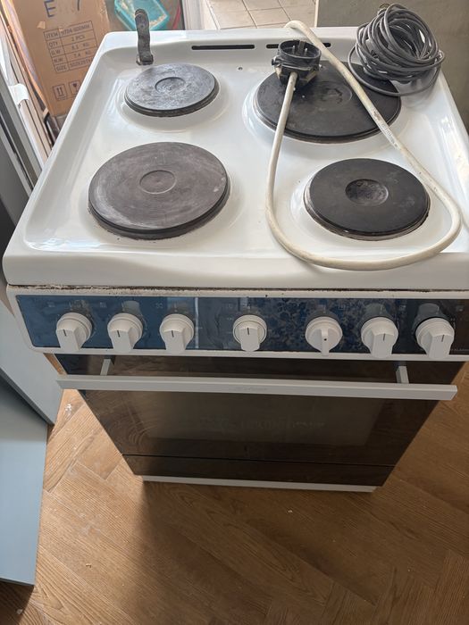 Продам плиту Kaiser