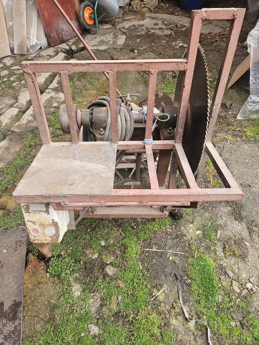 Трифазен циркуляр