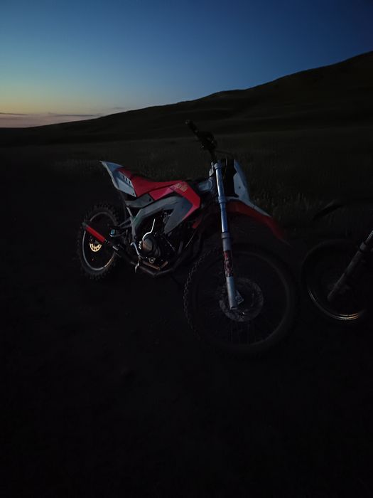 Vând/schimb cross 125cc