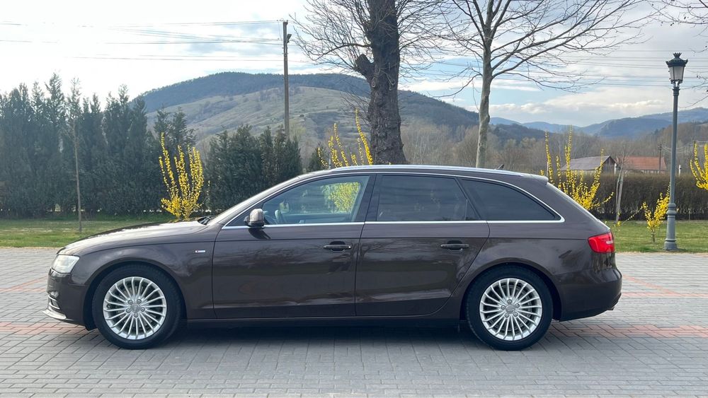 Vand audi a4 2.0 tdi 3-x-s-line