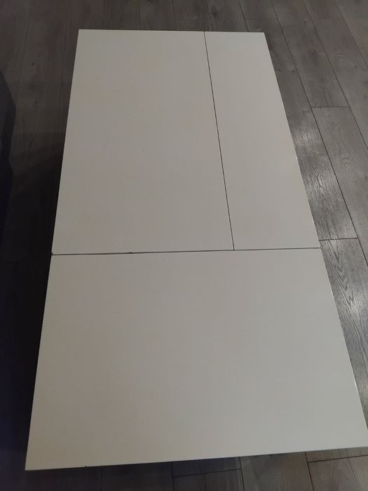 Подарявам холна маса