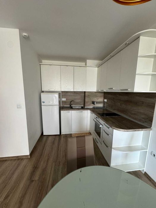 Продава се Двустаен апартамент в Плевен, Идеален център - 72 кв.м за 2056 €/кв.м - Снимка #4