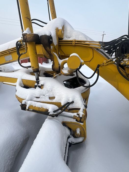 Продам автогрейдер