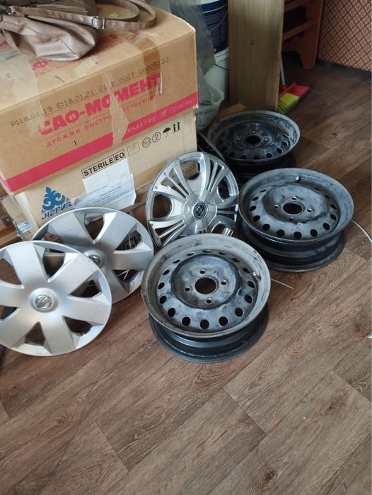 Диски на легковую и колпаки