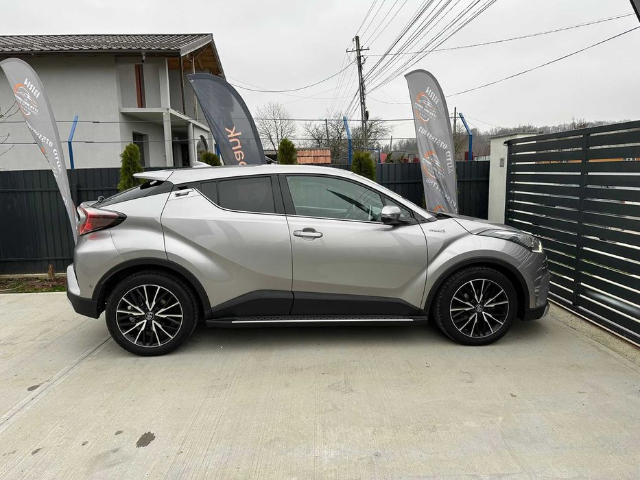 TOYOTA C_HR LOUNG AN 2017  1.8 benzina hybrid Rate Garantie  TVA DEDUC
