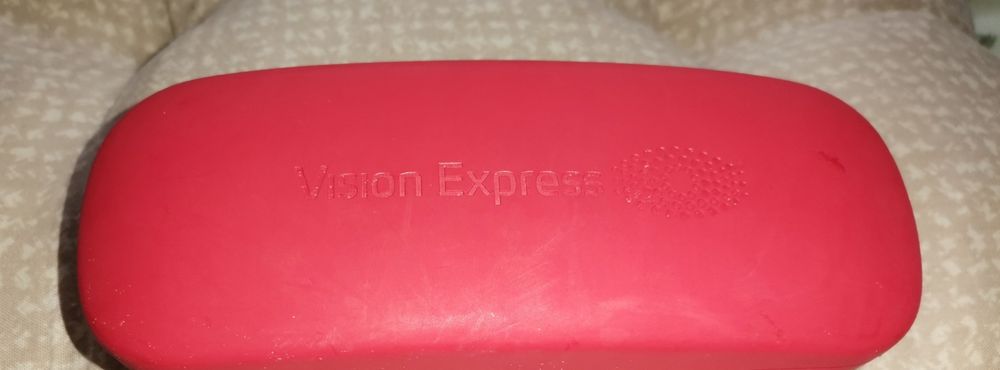 Уникални детски диоптрични очила на Vision Express