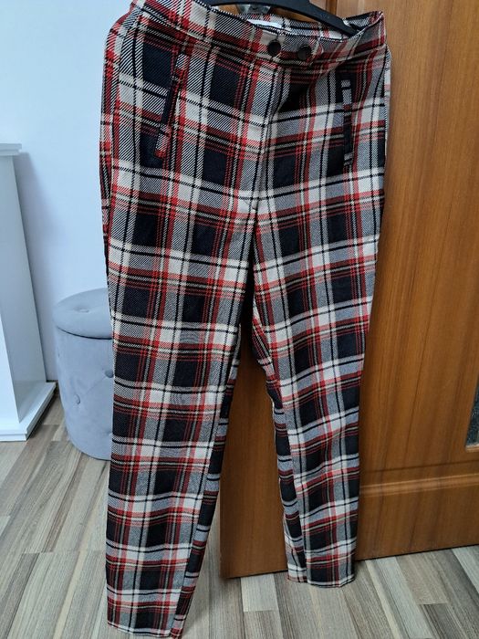 Pantaloni H&M , mărime M