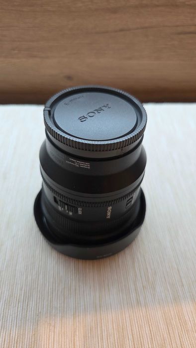 Sony FE 4 / PZ 16-35 G
