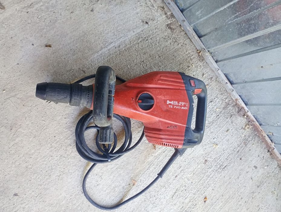 Demolator Hilti TE 700 AVR