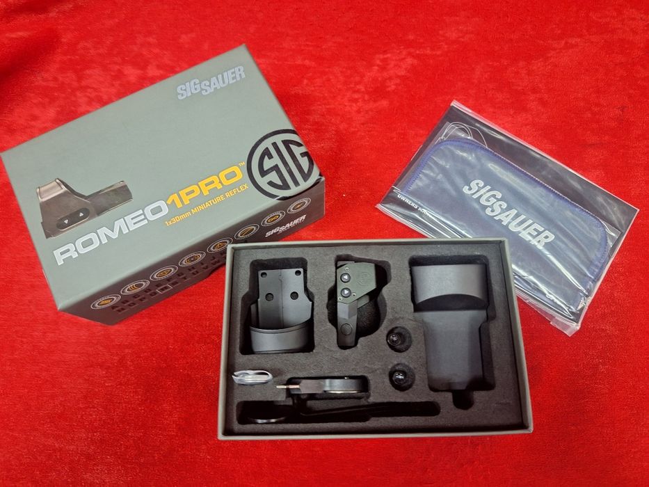 Бързомер SIG Sauer ROMEO1PRO 1x30mm 3MOA 1.0MOA