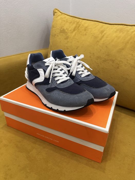 Кроссовки volieblanche