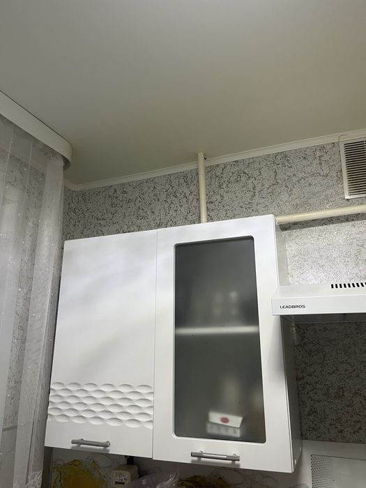 Продам кухонную гарнитуру