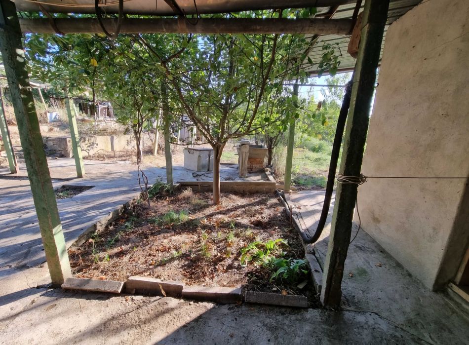 Продава се Къща в с. Горски долен Тръмбеш, Област Велико Търново - 90 кв.м за 182 €/кв.м - Снимка #13