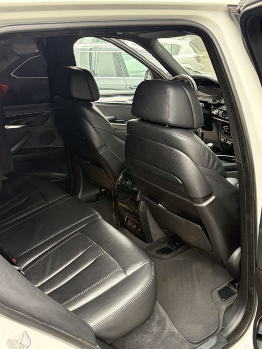 Vand X5 4.0 D 313 2015