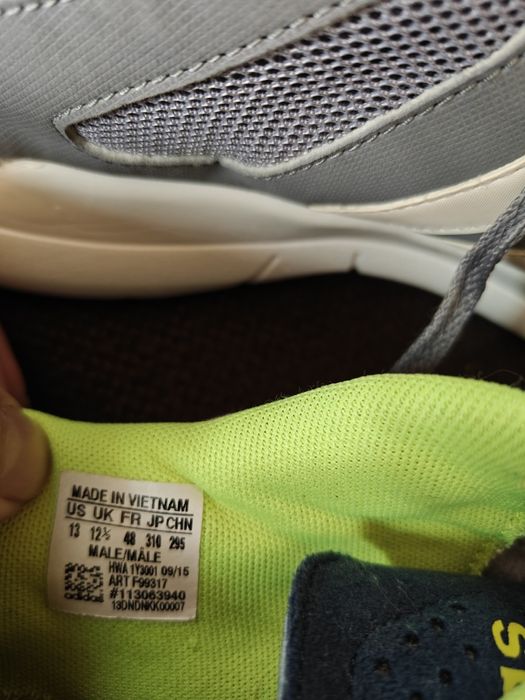 Запазени маратонки  номер 48