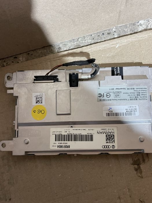 Display navigatie Audi A5 8T / Q5 8R / A4 B8 8R0919604 an 2007-2016