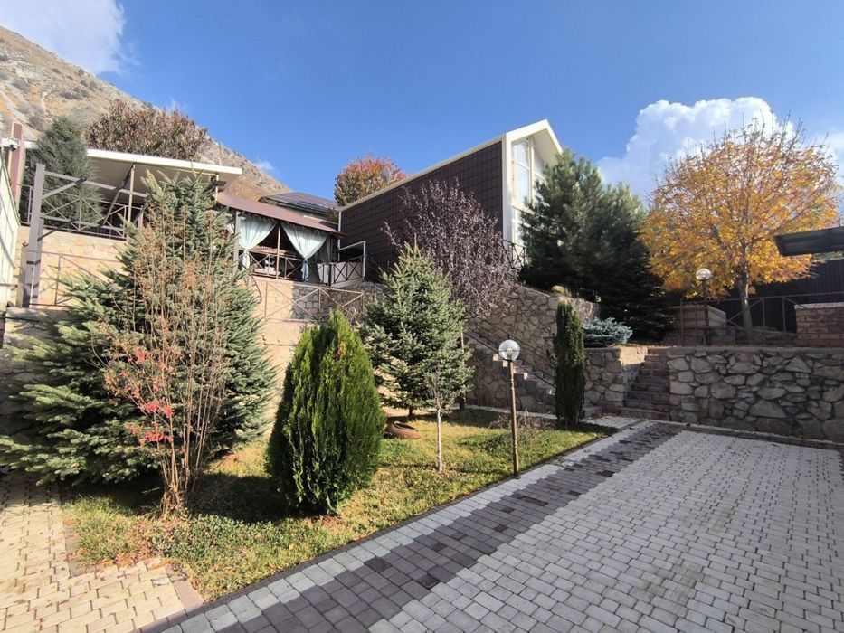 Продается ЕВРО ДАЧА на 4,5 сотках в горах ЧИМГАНА