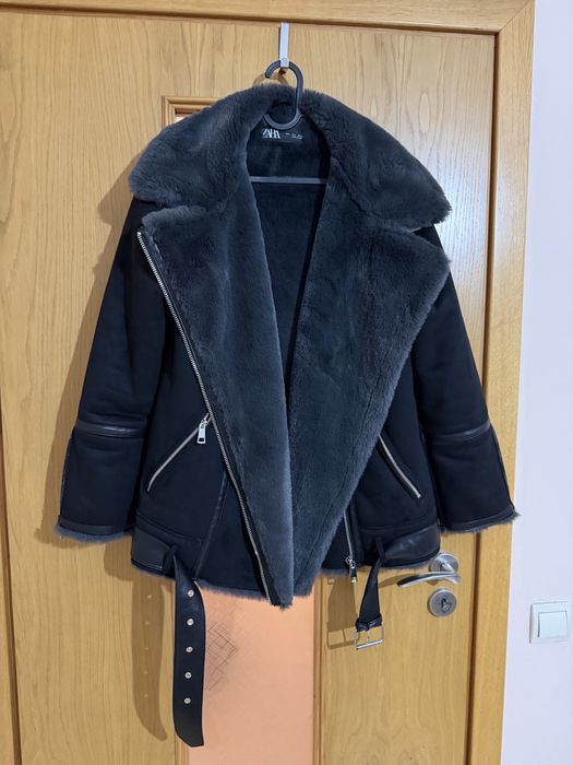 Нова цена !!  Дамско пухено яке Zara