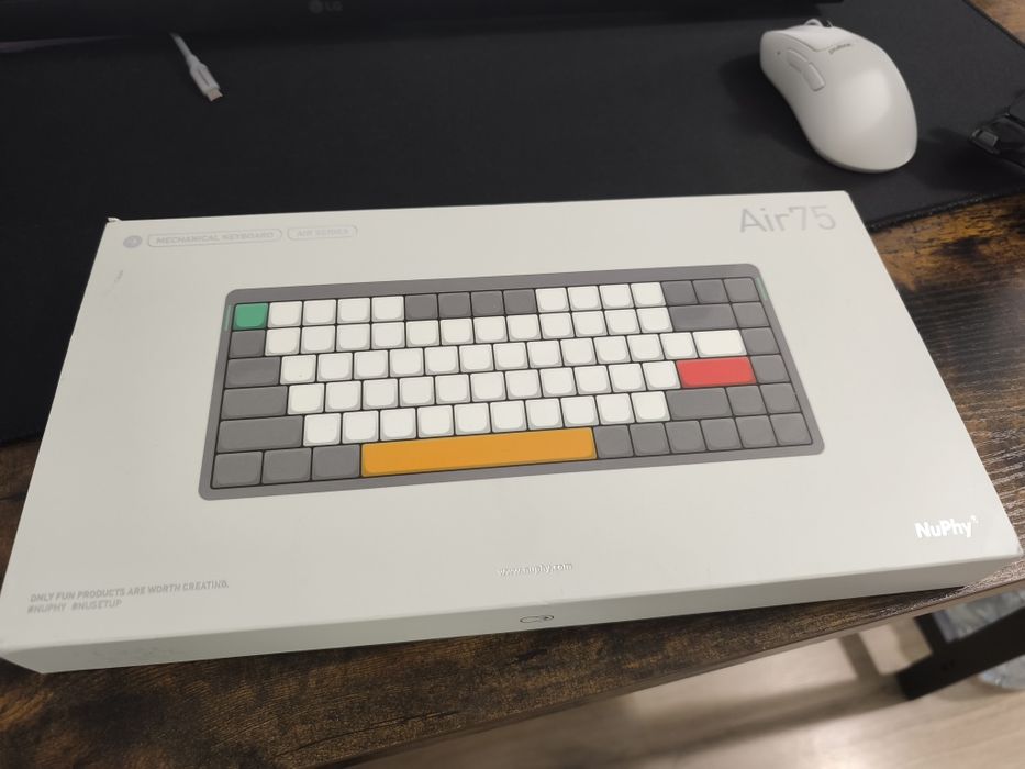 Tastatura mecanica Nuphy Air 75