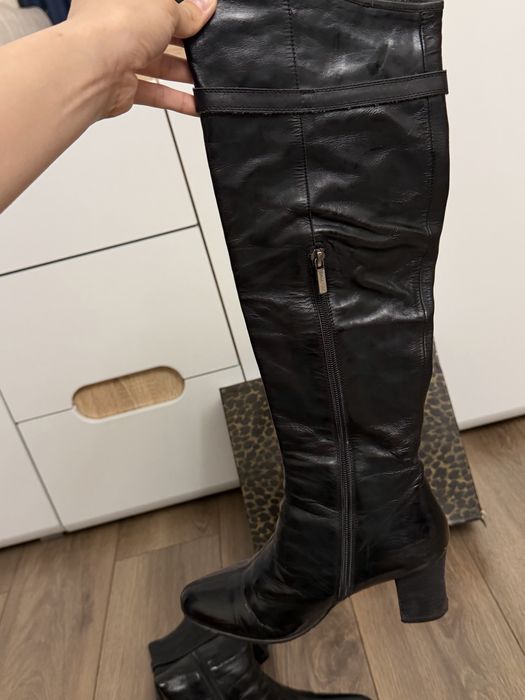 Продам зимние сапоги