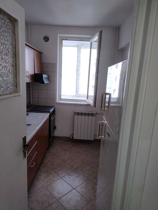 Proprietar vand 2 apartamente de 2 camere ,Giurgiului,Berceni,Piata Progresul,metrou,53 mp si 50 mp