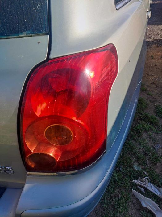 Стопове за Toyota Avensis // 2003-2006г - Преди Фейс !