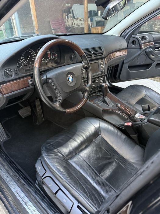 BMW E39 525i 192cp 2001 FL