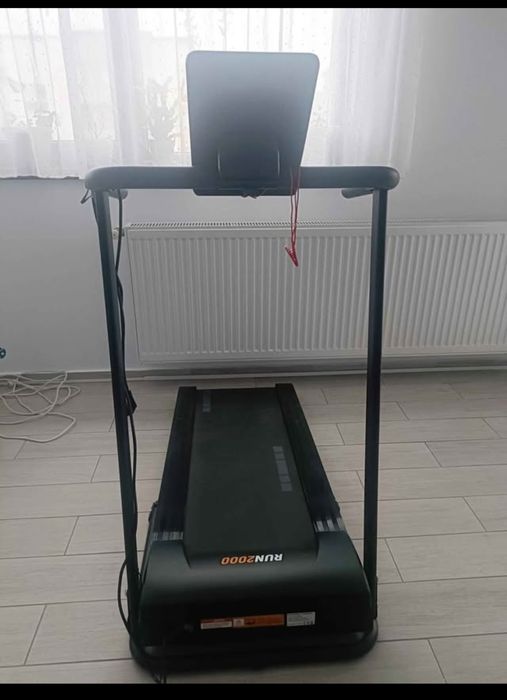 Vând banda de alergat electrica