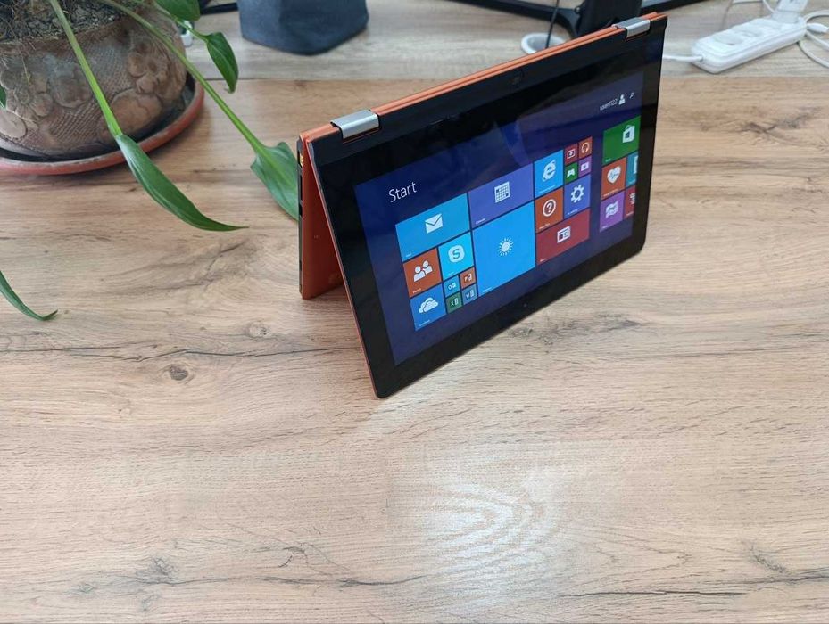 Lenovo IdeaPad 360 планшет - ноутбук. для детей