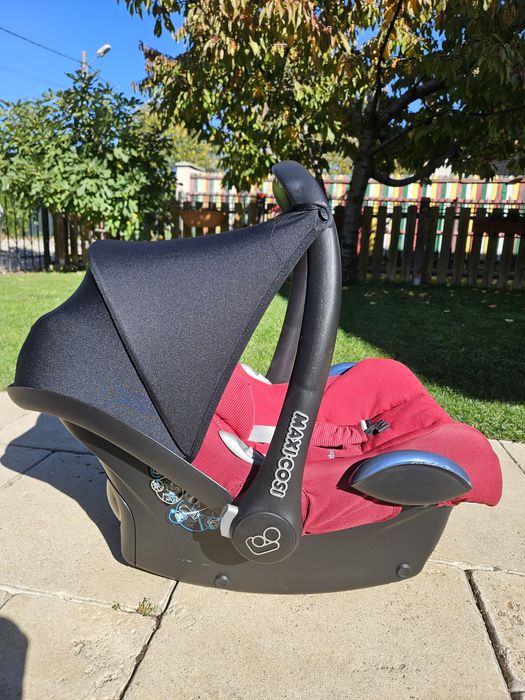 Scoică auto Maxi-Cosi pentru bebeluși până la 13 kg
