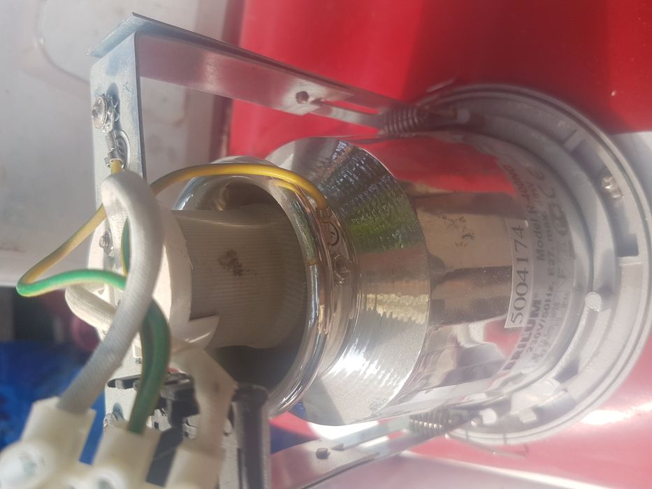 9 spoturi și feliator pentru alimente