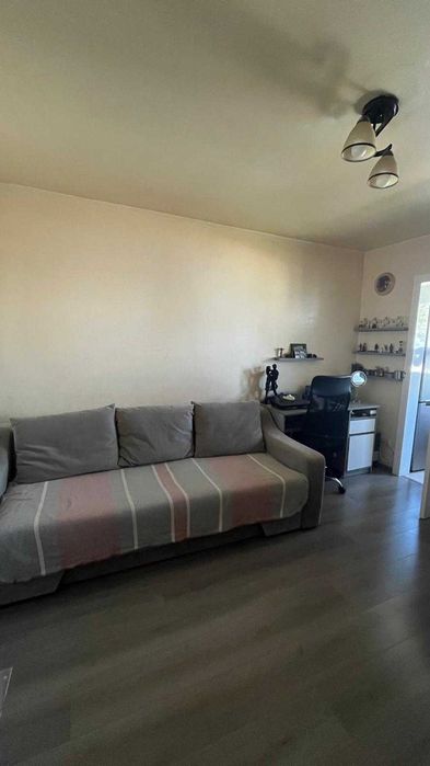 [DE VÂNZARE] 2 Camere cochete (39 mp) – Inel 2, complet mobilat pe comandă, bloc izolat cu pod – 63.000 €