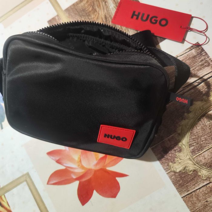Оригинална мъжка чанта за през рамо HUGO BOSS Ethon (ново)