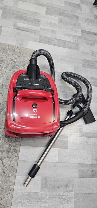 Aspirator profesional Bosh
