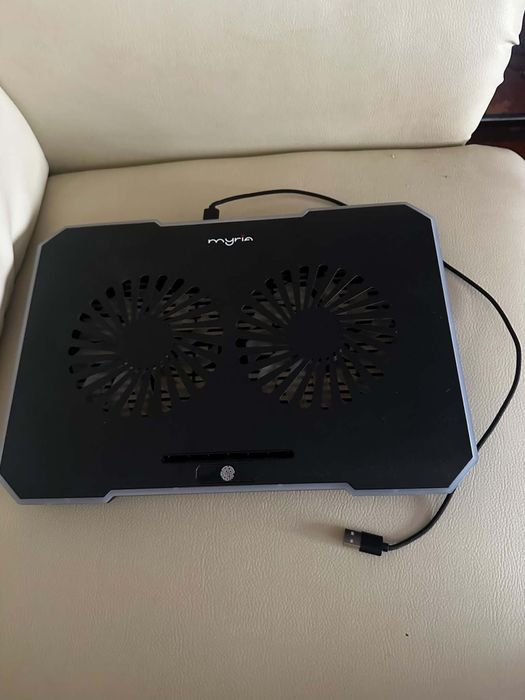 Vand laptop de gaming MSI rtx 3050 la super pret!!!nd