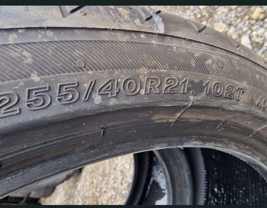 4 Anvelope  vara  255 45 r 21  marca Bridgestone