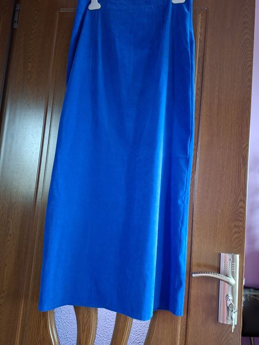 Vând Fustă Damă Lungă Mărimea 40